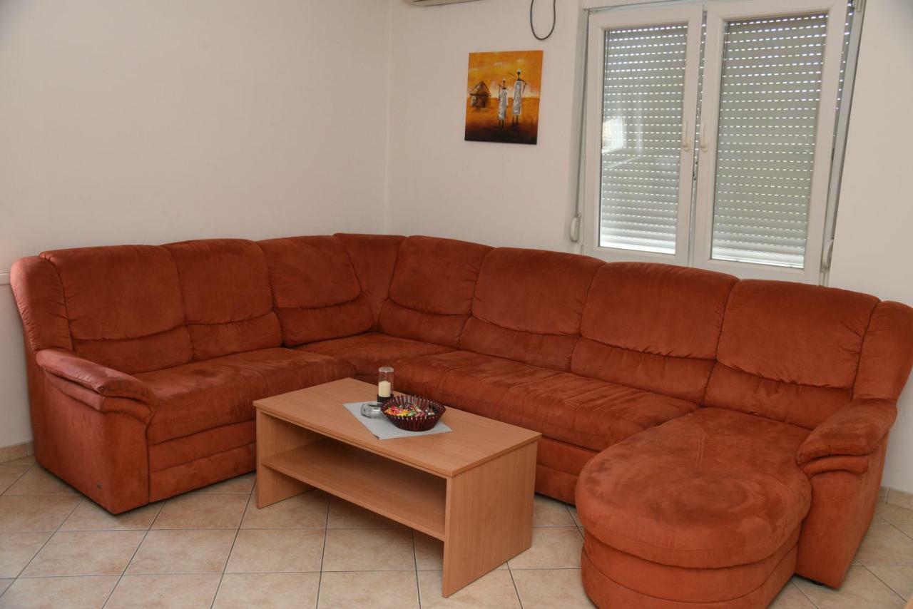 Apartmani - Vila Kovilje Banja Koviljača Exterior foto